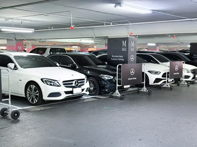 MBTh x The Mall Exclusive Parking (2)