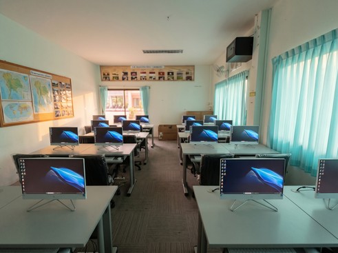 แต่งรูปภาพให้เป็นแสงธรรมชาติโดยคงรูปภาพเดิมไว้แบบสวยงาม2K202605131326(2)