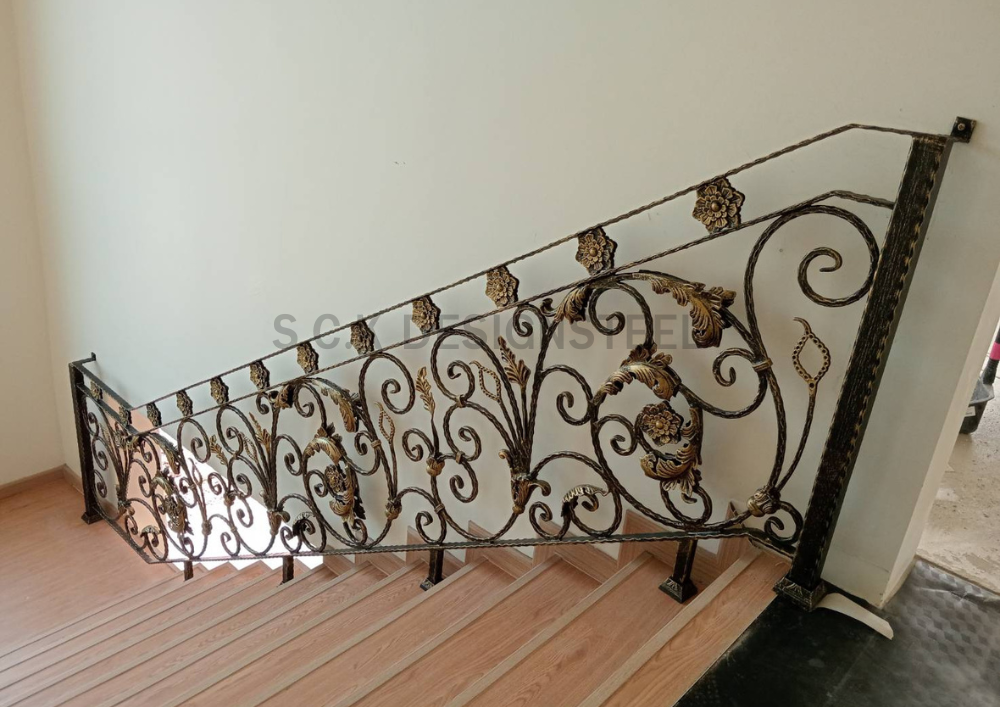 luxury-italian-wrought-iron-stair-railing-04