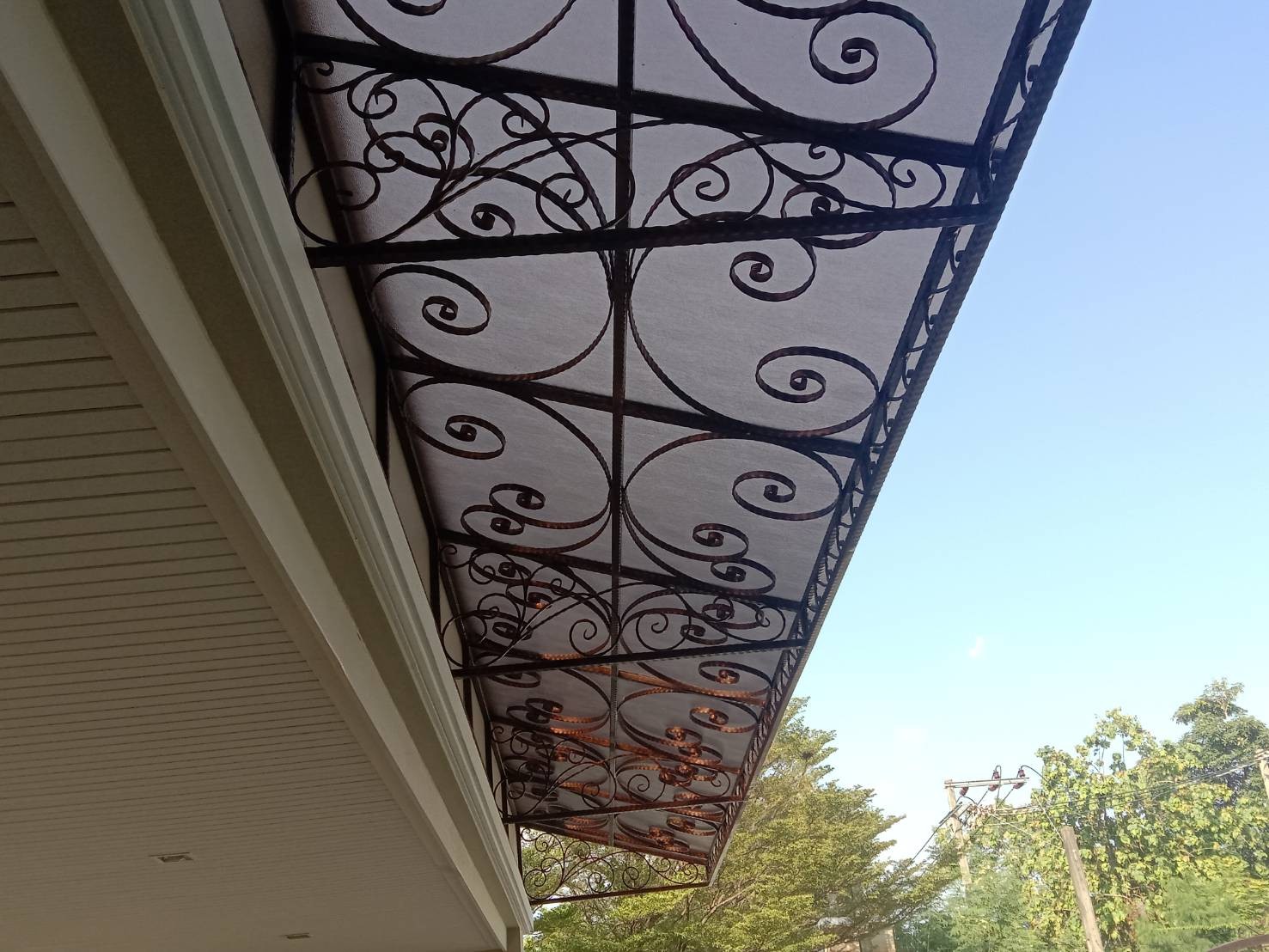 wrought-iron-canopy-design