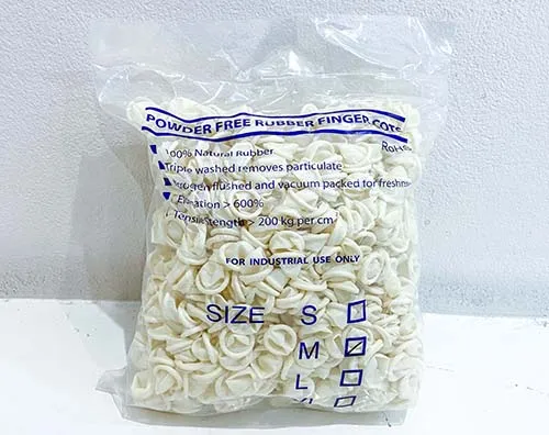 FingerCots(White)500x396px