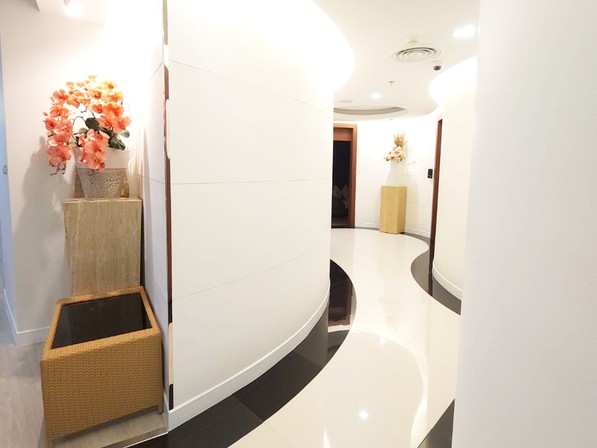 Corridor03