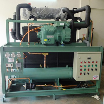 เครื่องทำน้ำแข็งและ-ชิลเลอร์-Water-Chiller