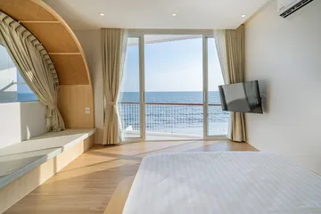 BeachFrontPoolVilla(2)