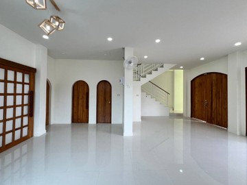 บ้านทรงโมเดิร์นสองชั้น-4