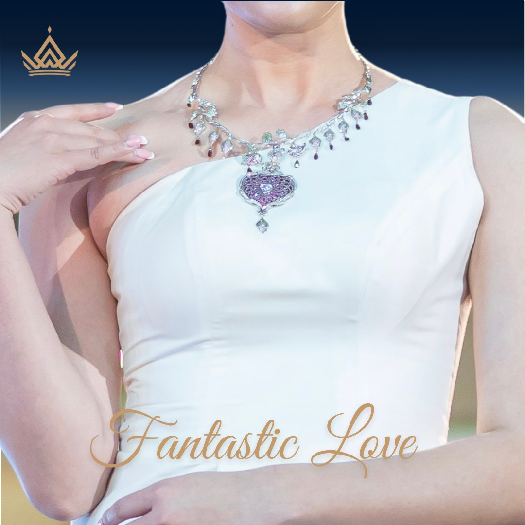 avaron ダイヤネックレス　Bulorea Neckless avaron ダイヤネックレス Bulorea Neckless