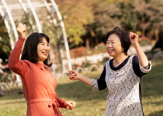 middle-age-friends-having-fun