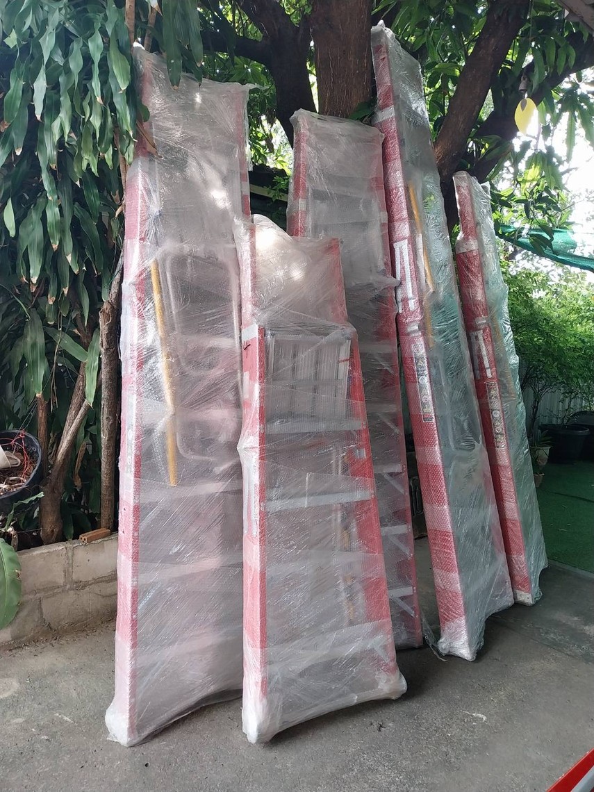 บันไดแพลตฟอร์มไฟเบอร์กลาสติดล้อBarco