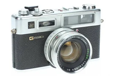 Yashica-Electro-35