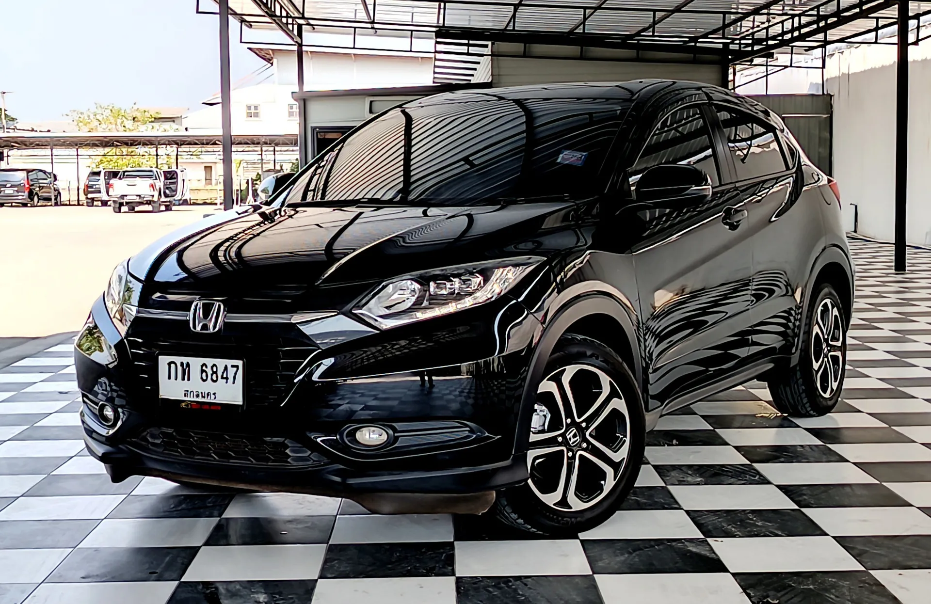2017 HONDA HRV 1.8 E. 6847
