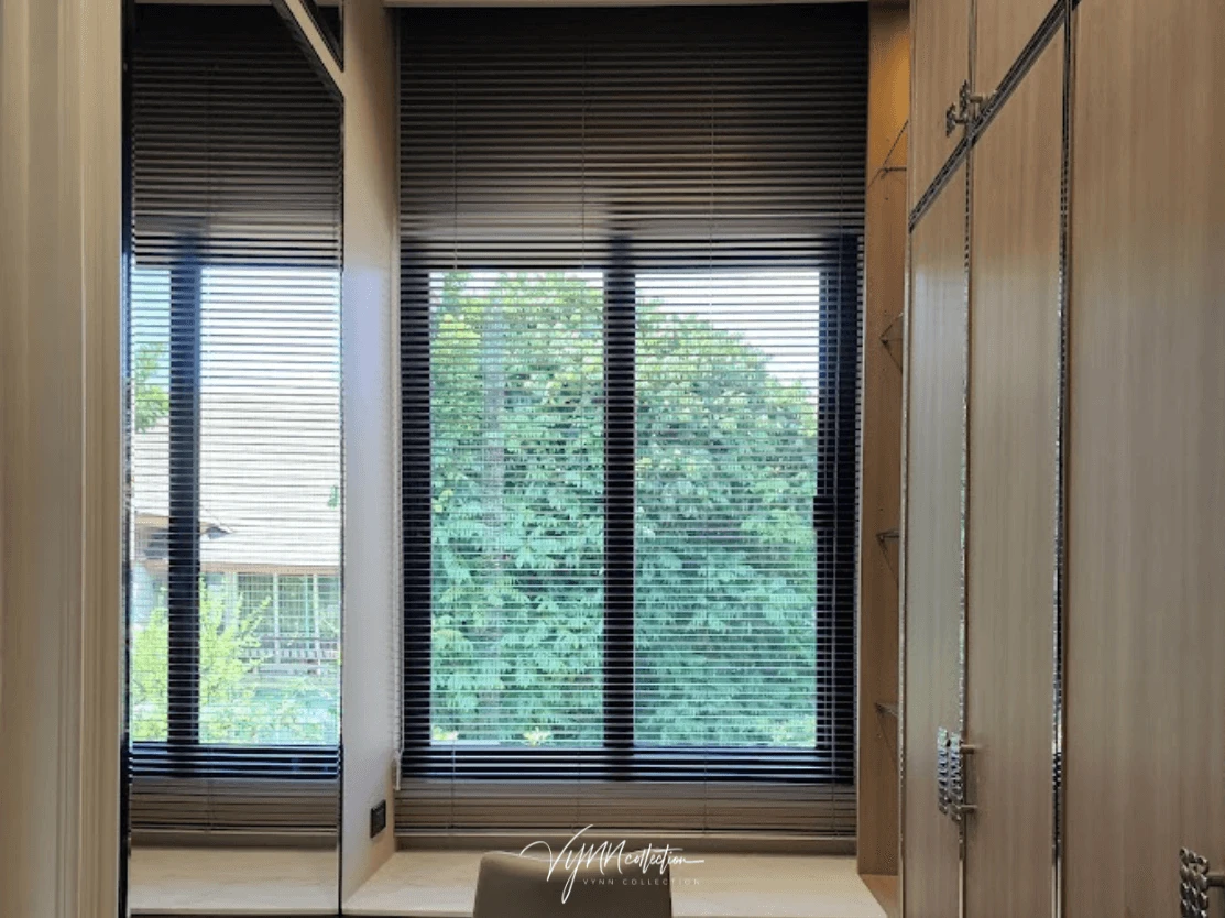 VYNN Collection Blinds (6)